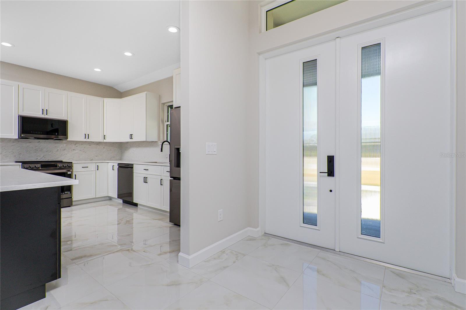 Image 3 of 45 For 242 Brig Circle W