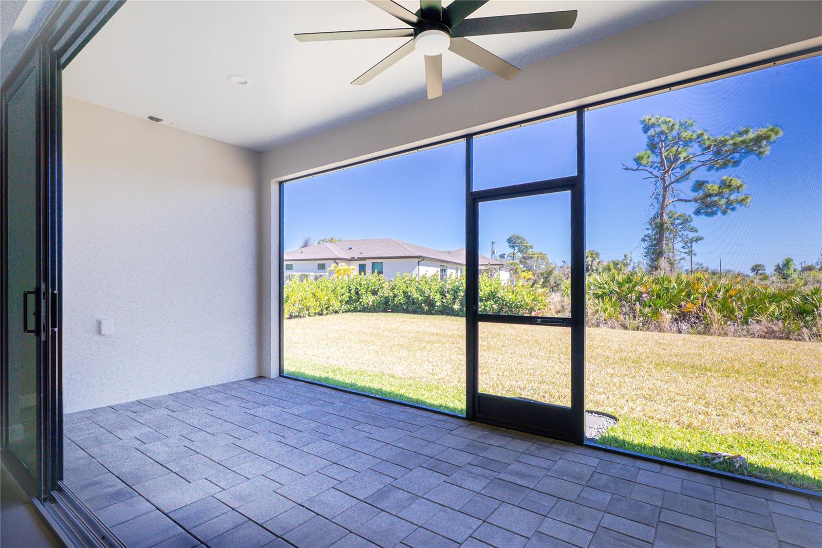 Image 36 of 45 For 242 Brig Circle W