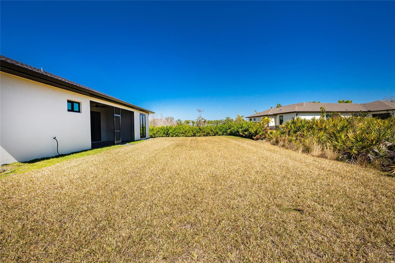 Image 41 of 45 For 242 Brig Circle W