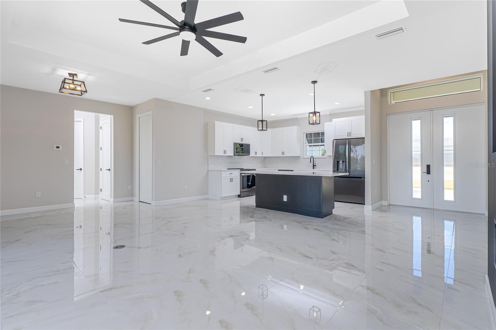 Image 9 of 45 For 242 Brig Circle W