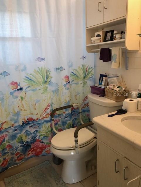 Listing photo id 3 for 1070 Lampp Drive