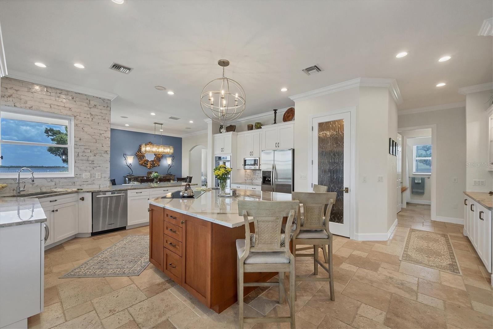 Image 18 of 75 For 12438 Prather Avenue