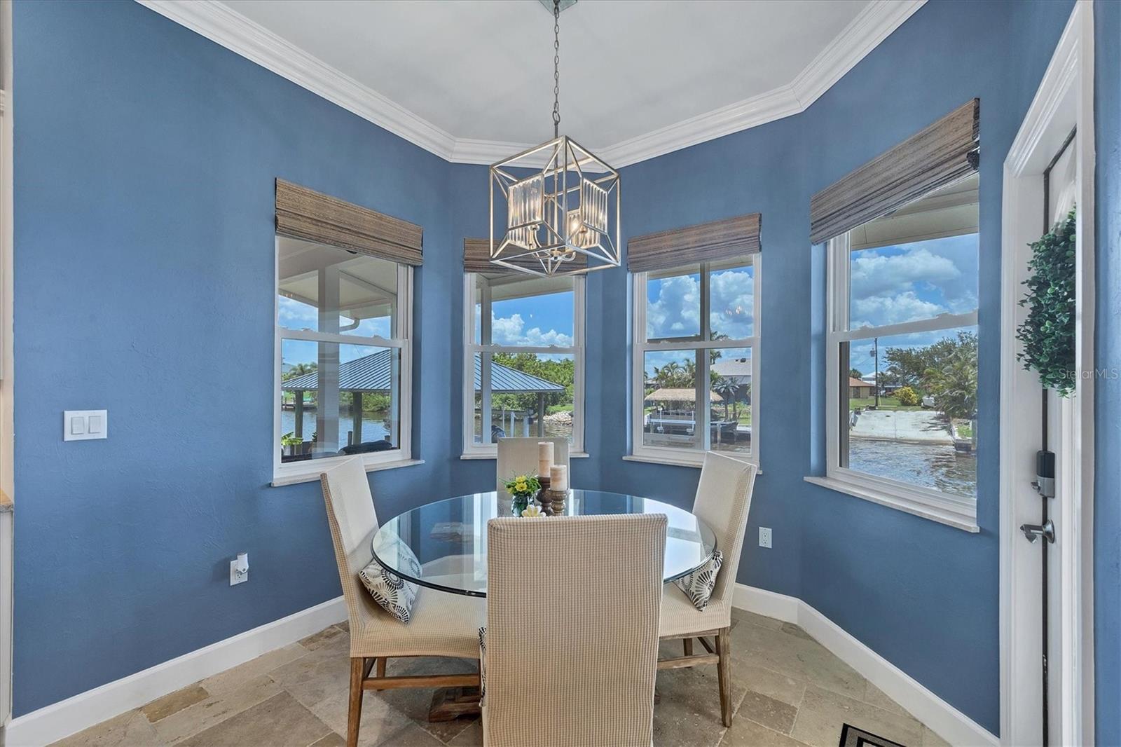 Image 20 of 75 For 12438 Prather Avenue