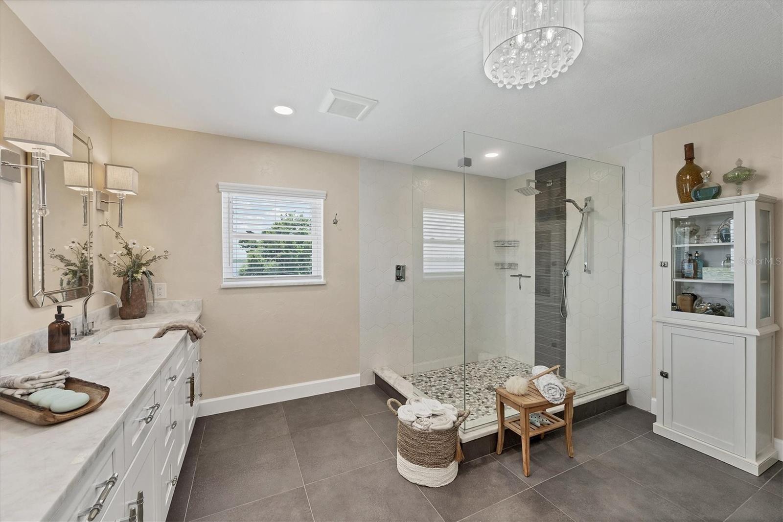 Image 35 of 75 For 12438 Prather Avenue