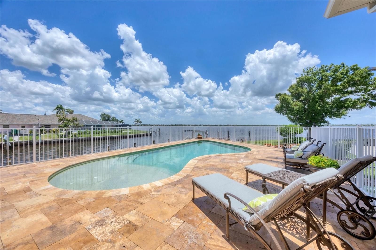 Image 56 of 75 For 12438 Prather Avenue