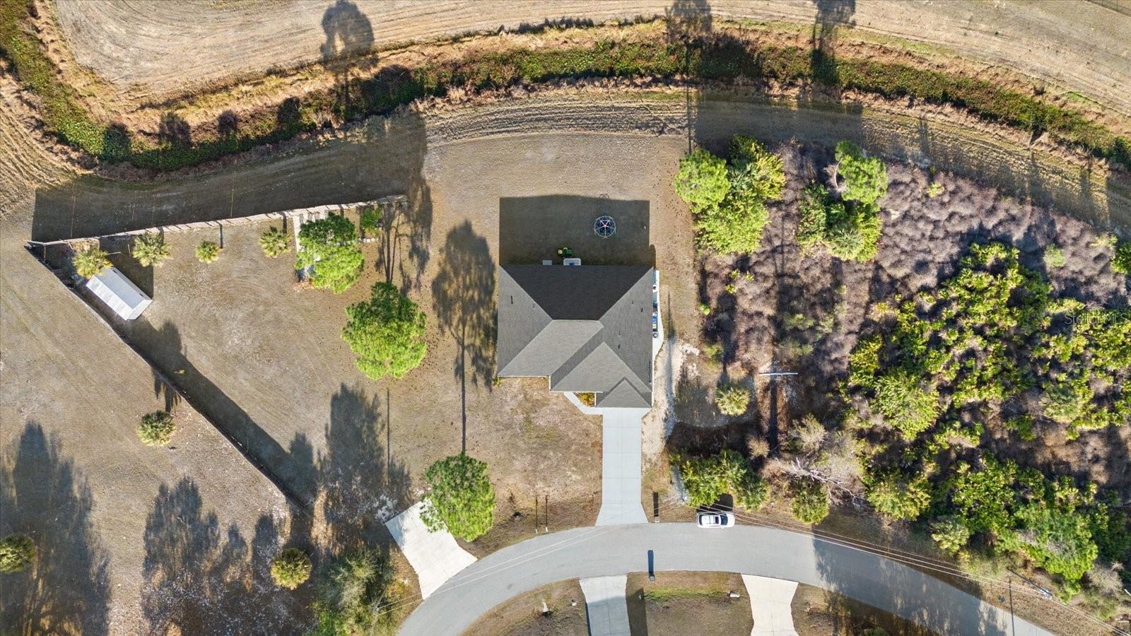 Image 4 of 34 For 2668 Clovelon Street