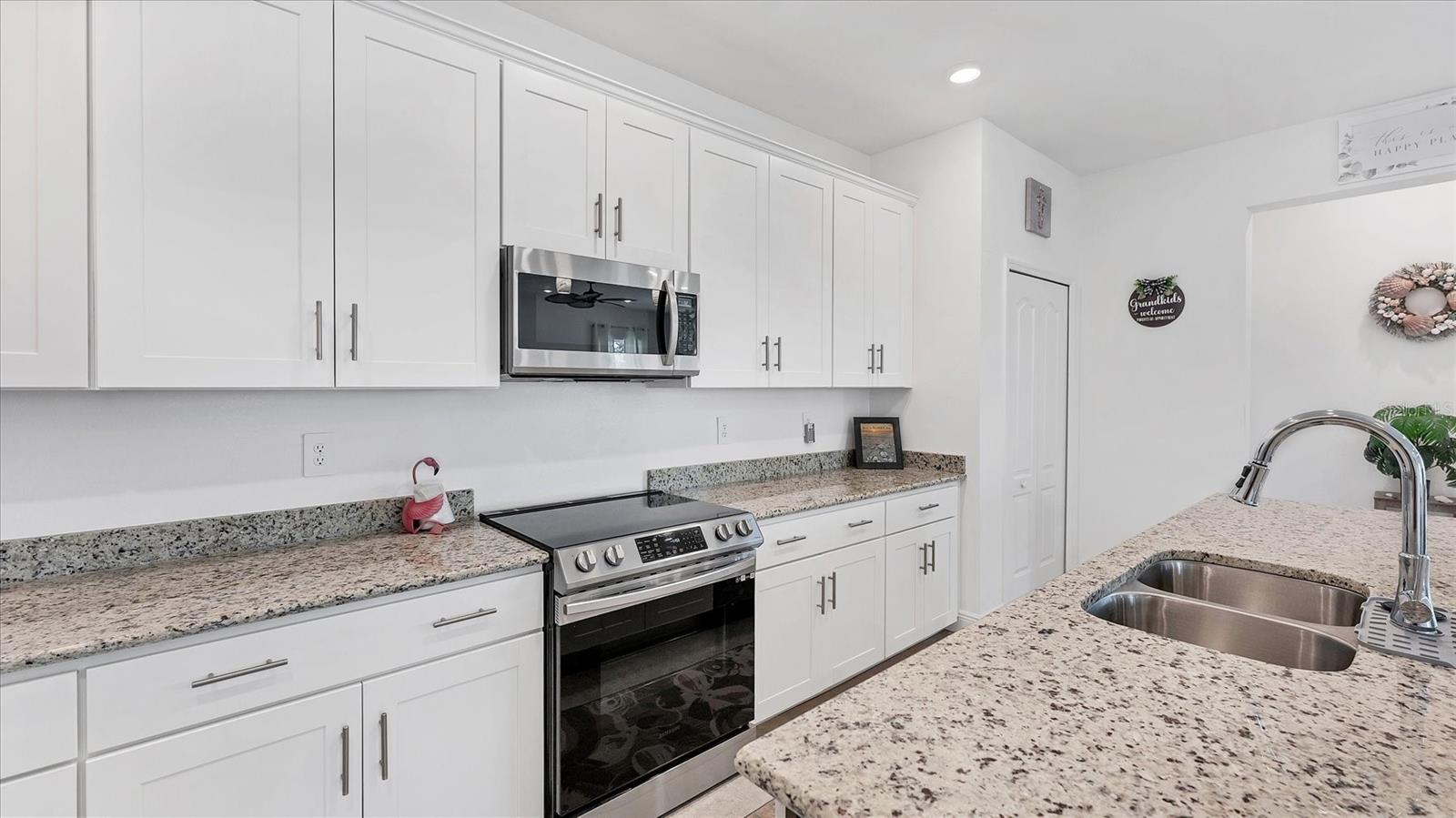 Image 12 of 43 For 16153 Alcira Circle