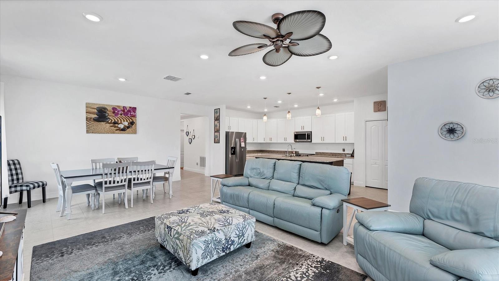 Image 8 of 43 For 16153 Alcira Circle