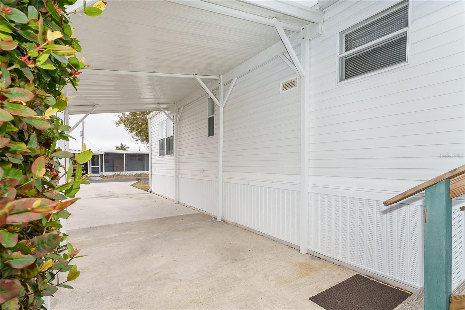 Image 5 of 46 For 8320 Riverside Drive 94