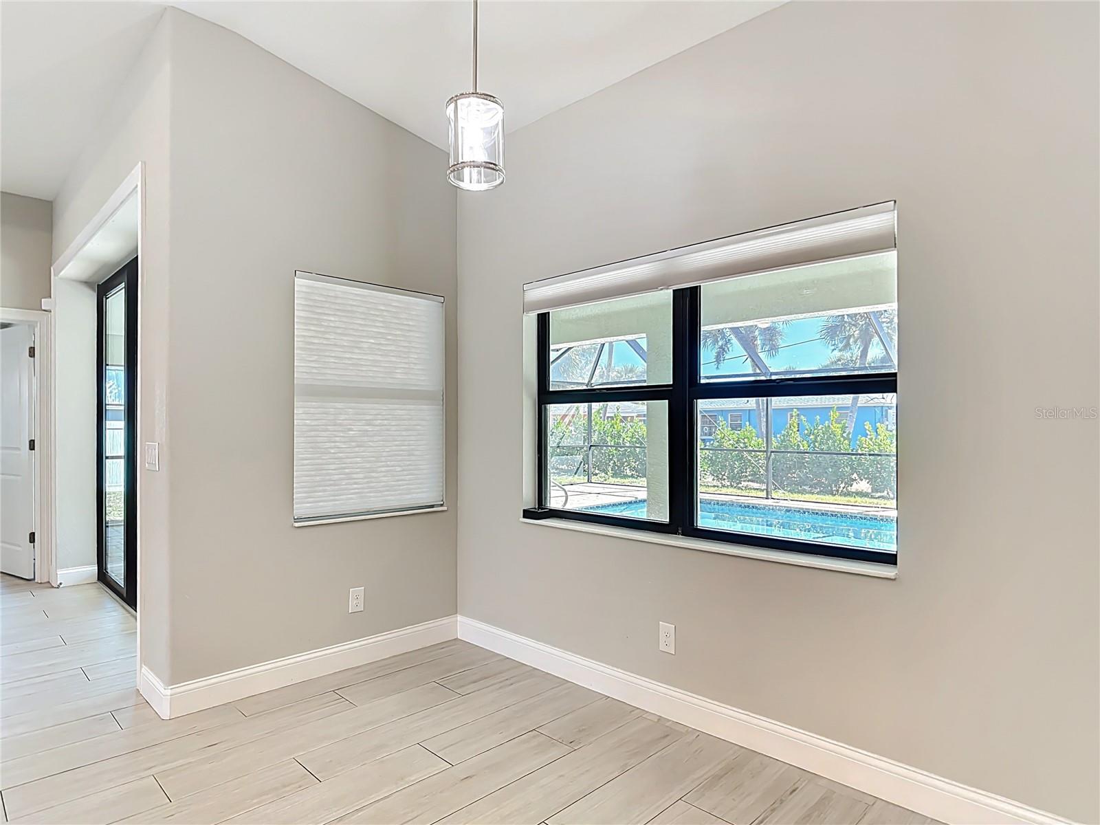 Image 23 of 57 For 540 Alabama Avenue