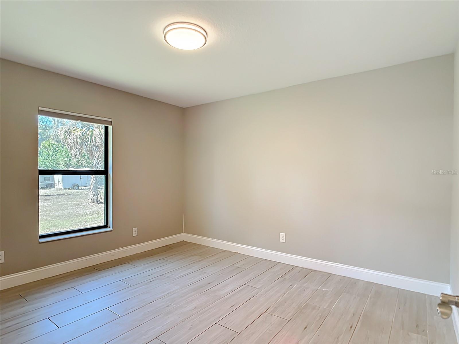 Image 29 of 57 For 540 Alabama Avenue