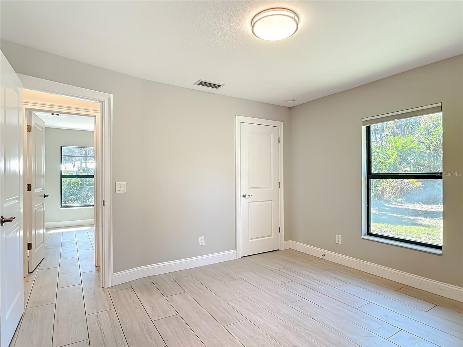 Image 30 of 57 For 540 Alabama Avenue