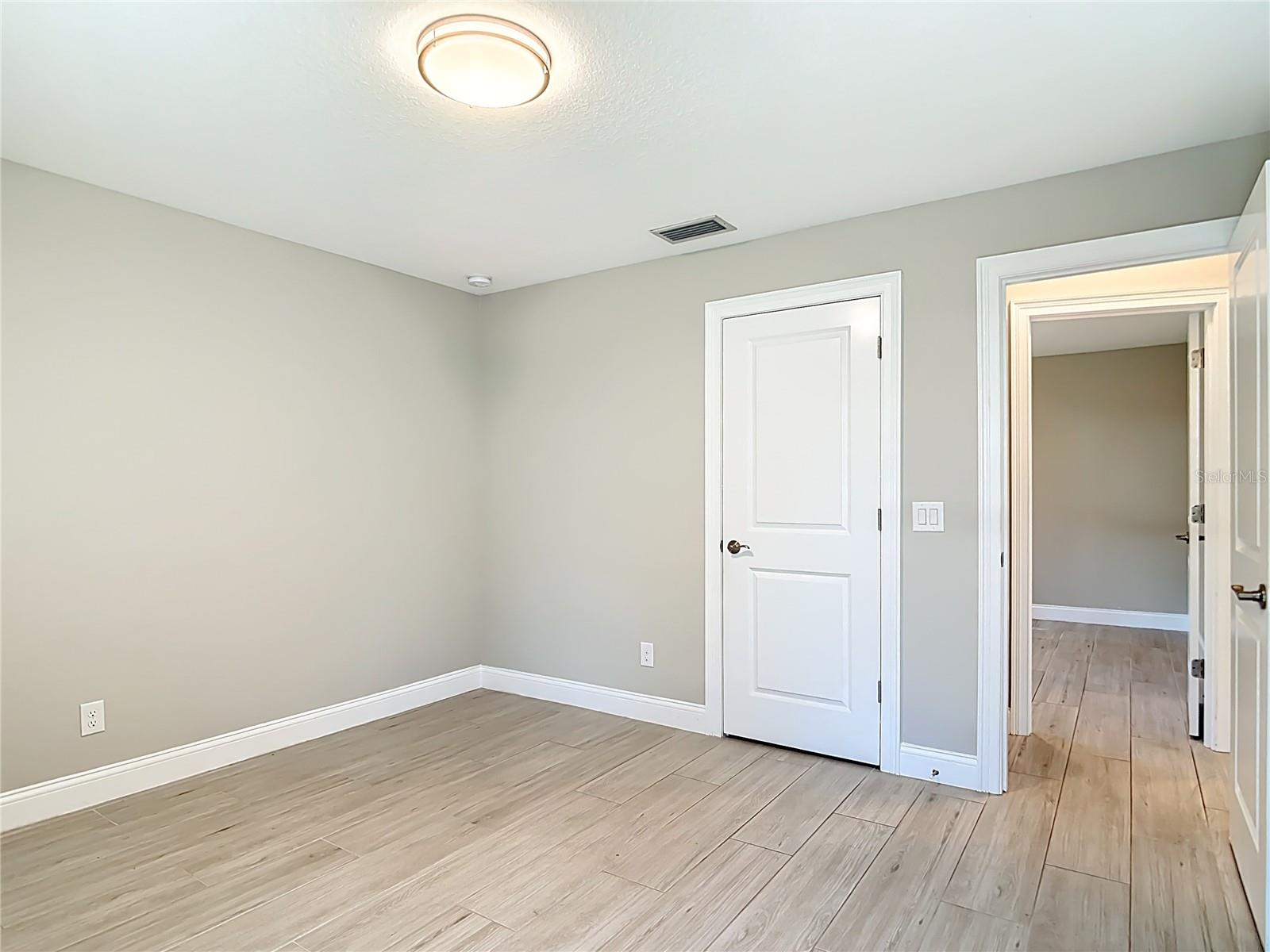 Image 35 of 57 For 540 Alabama Avenue