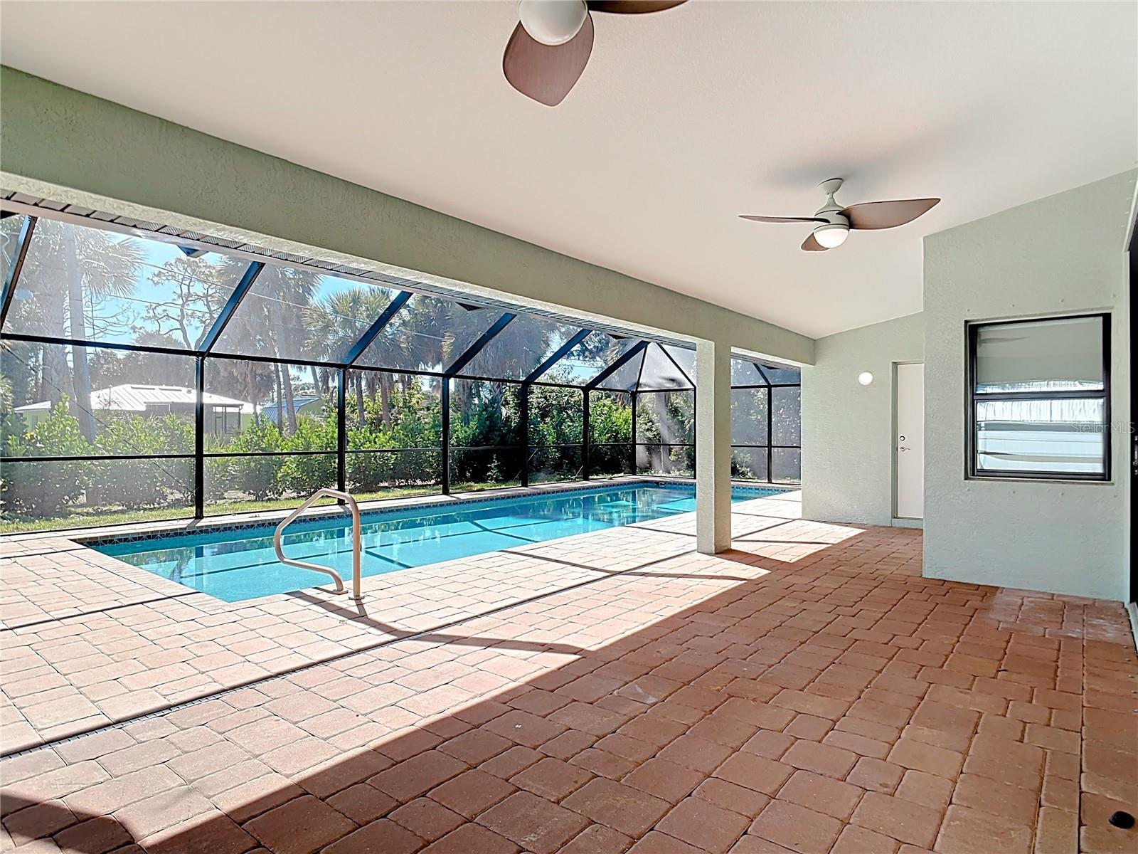 Image 40 of 57 For 540 Alabama Avenue