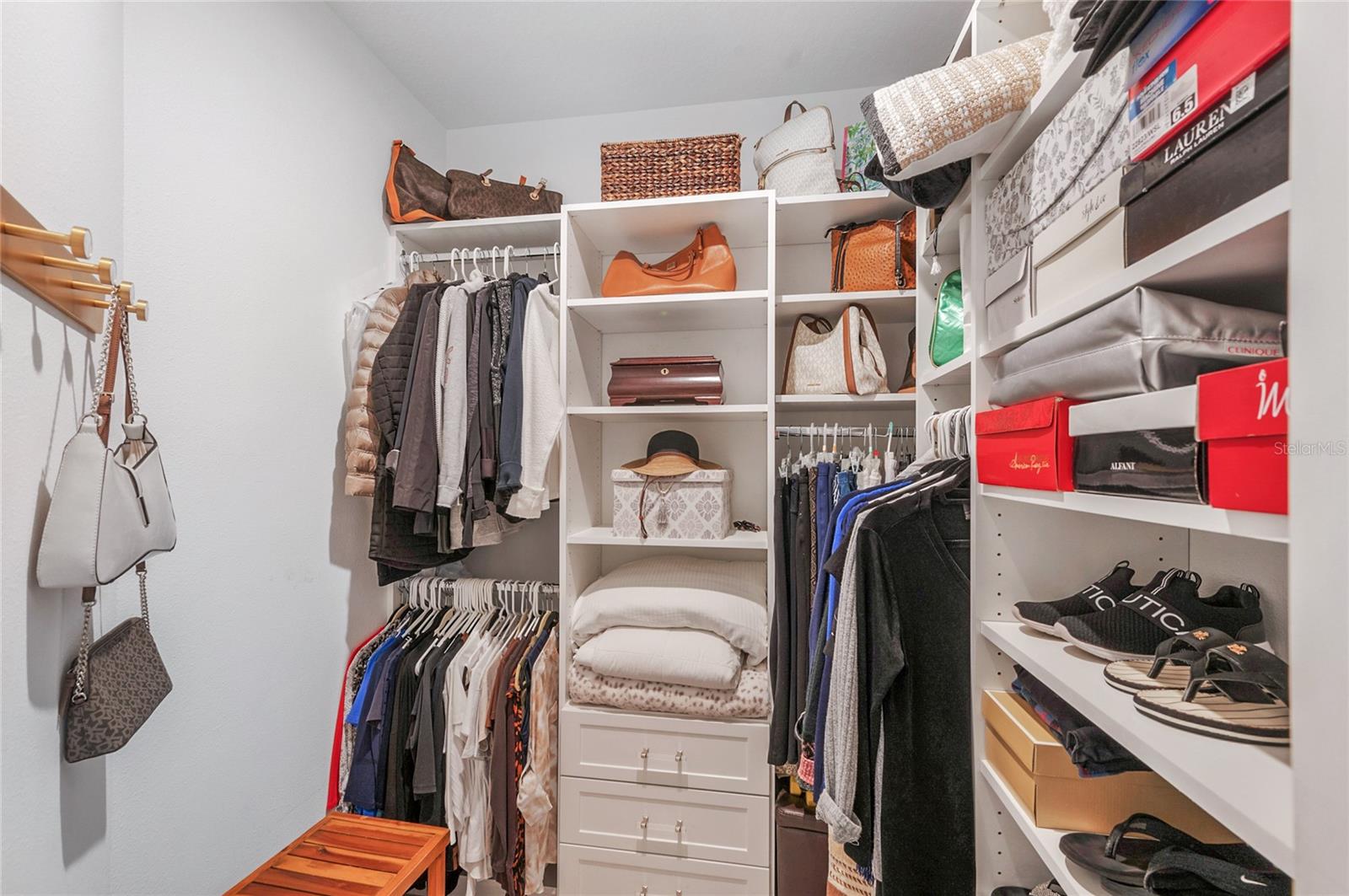 Image 20 of 55 For 6236 Springmont Loop