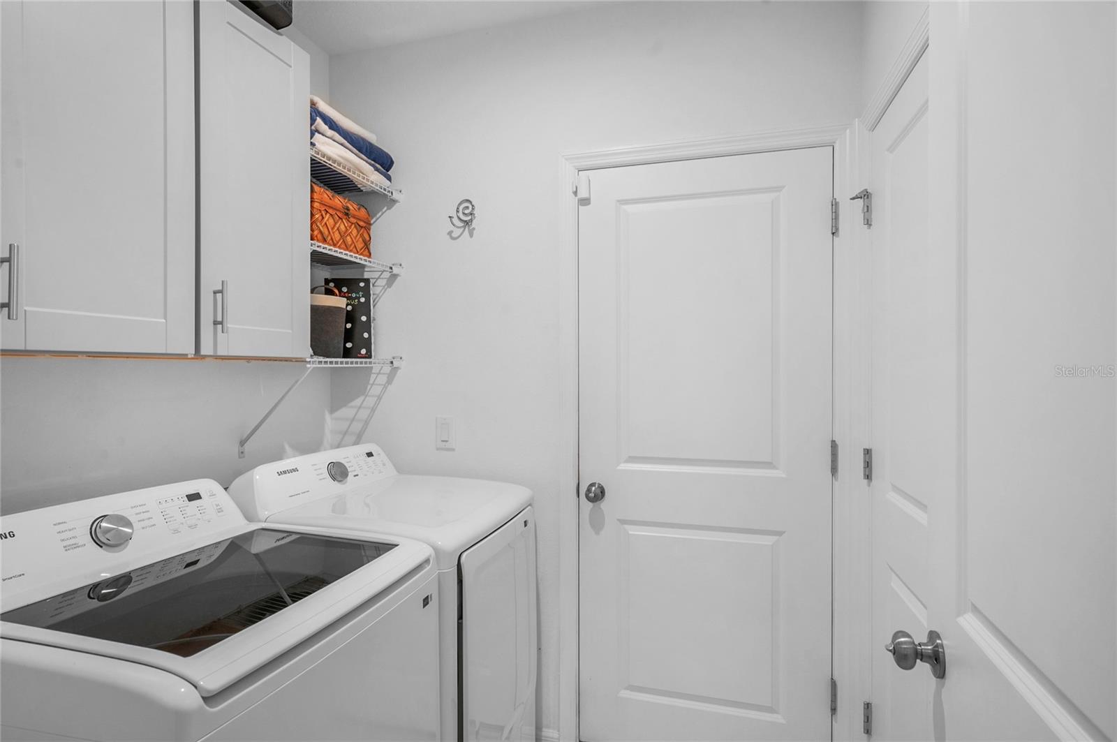 Image 26 of 55 For 6236 Springmont Loop