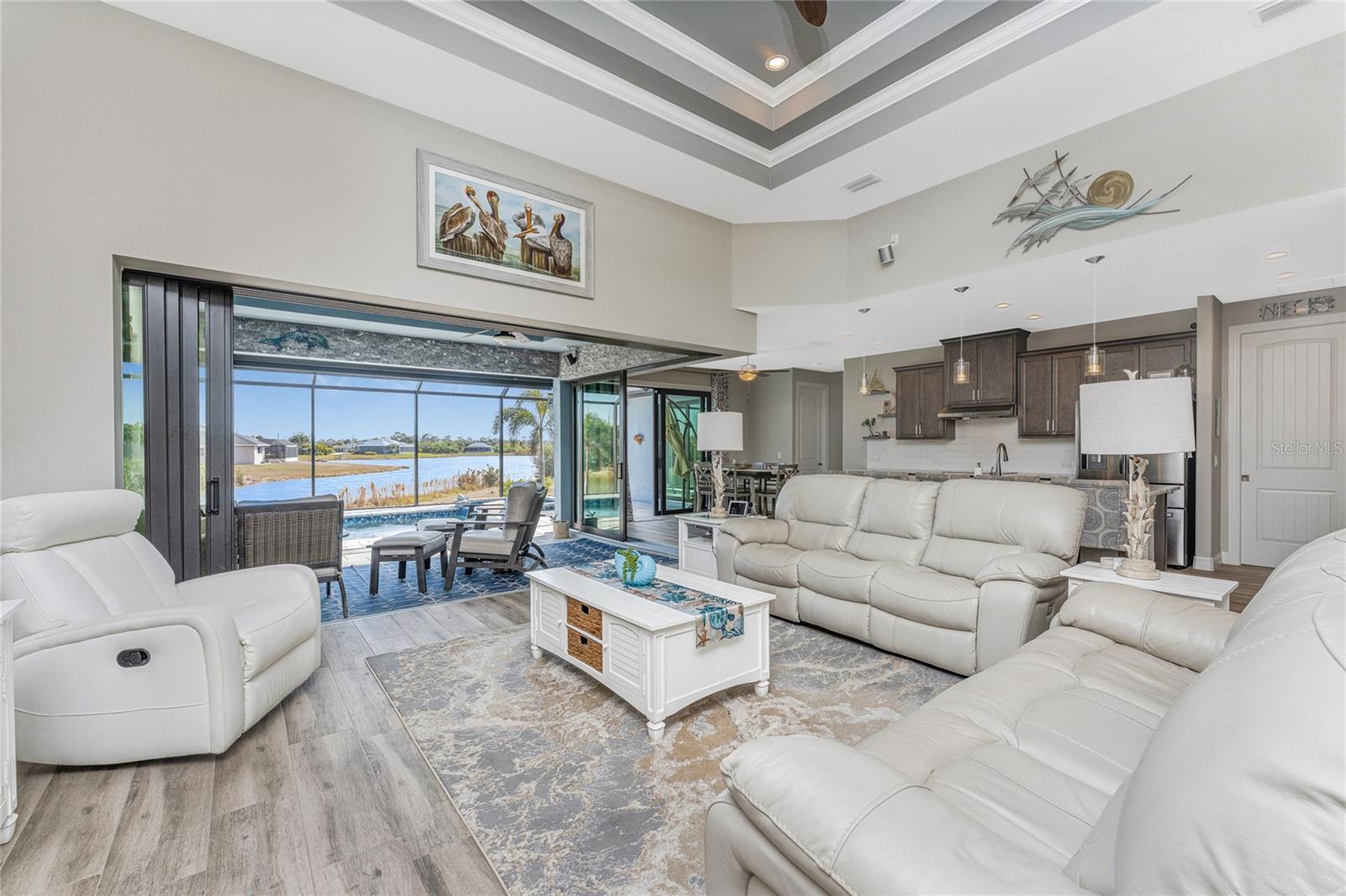 Image 10 of 86 For 401 Albatross Road