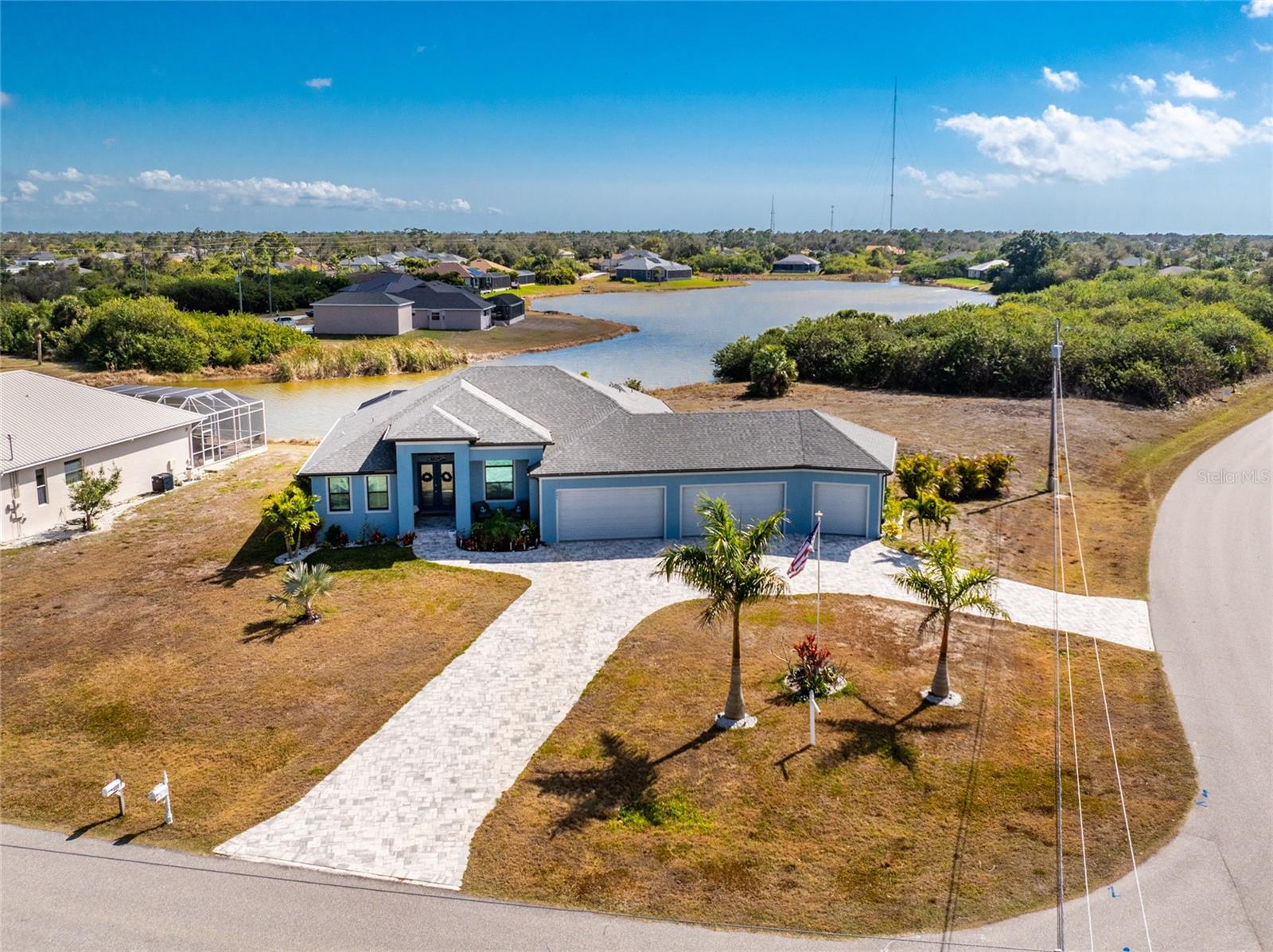 Image 3 of 86 For 401 Albatross Road