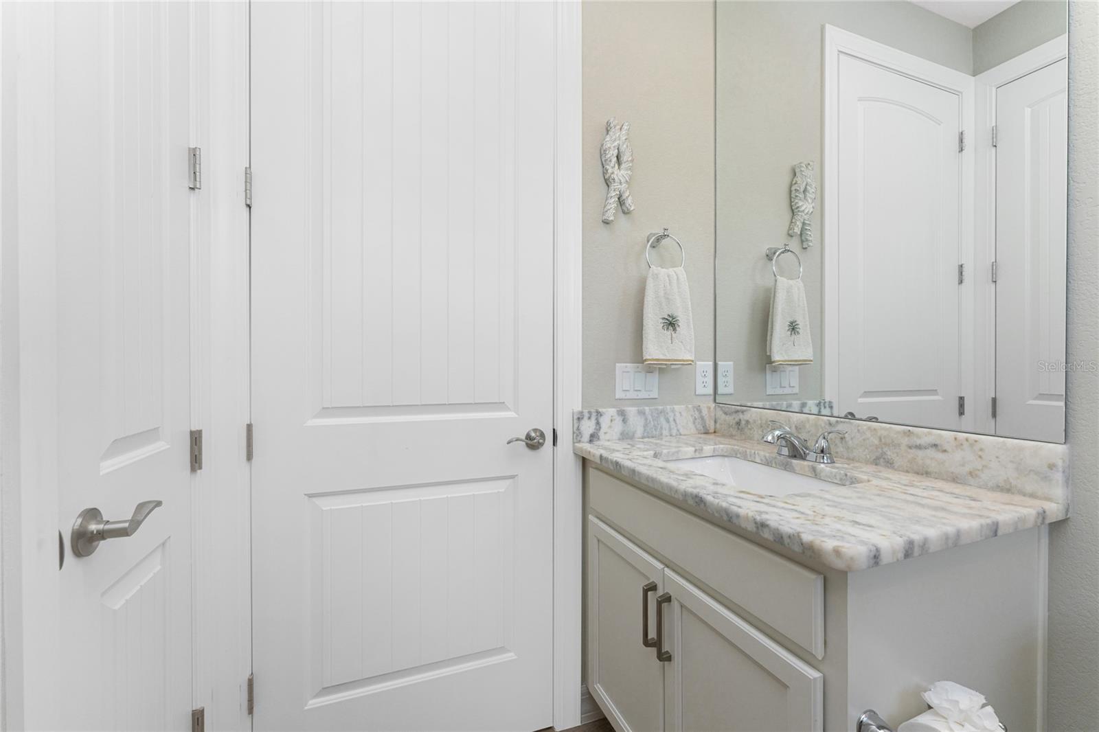 Image 35 of 86 For 401 Albatross Road