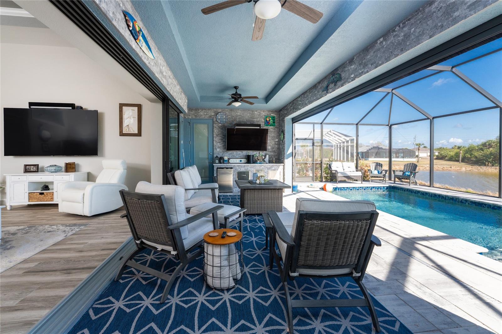 Image 44 of 86 For 401 Albatross Road