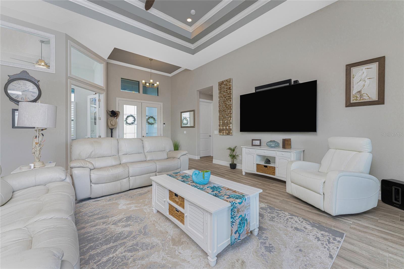 Image 8 of 86 For 401 Albatross Road