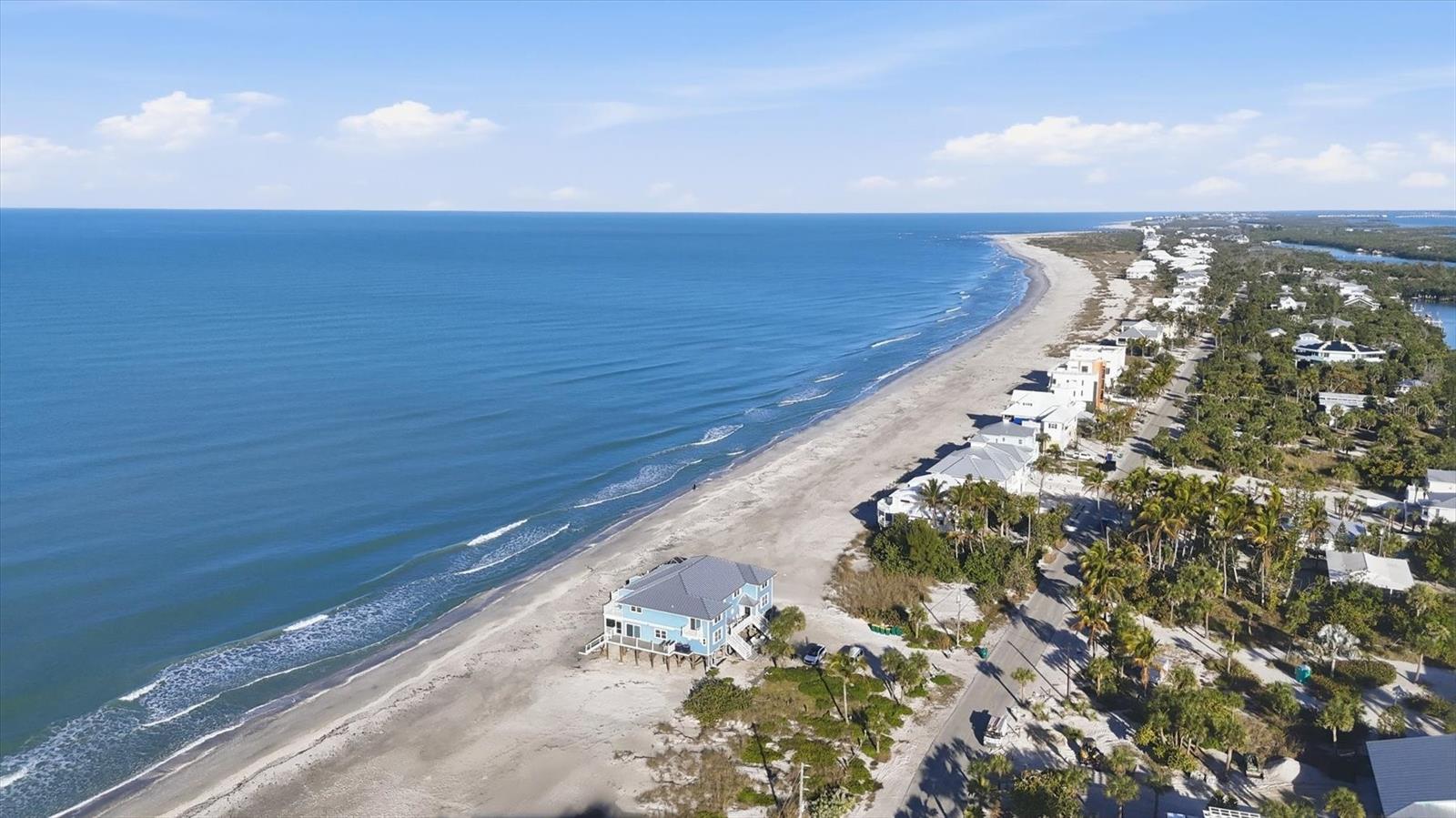 Image 4 of 46 For 221 Gulf Boulevard A