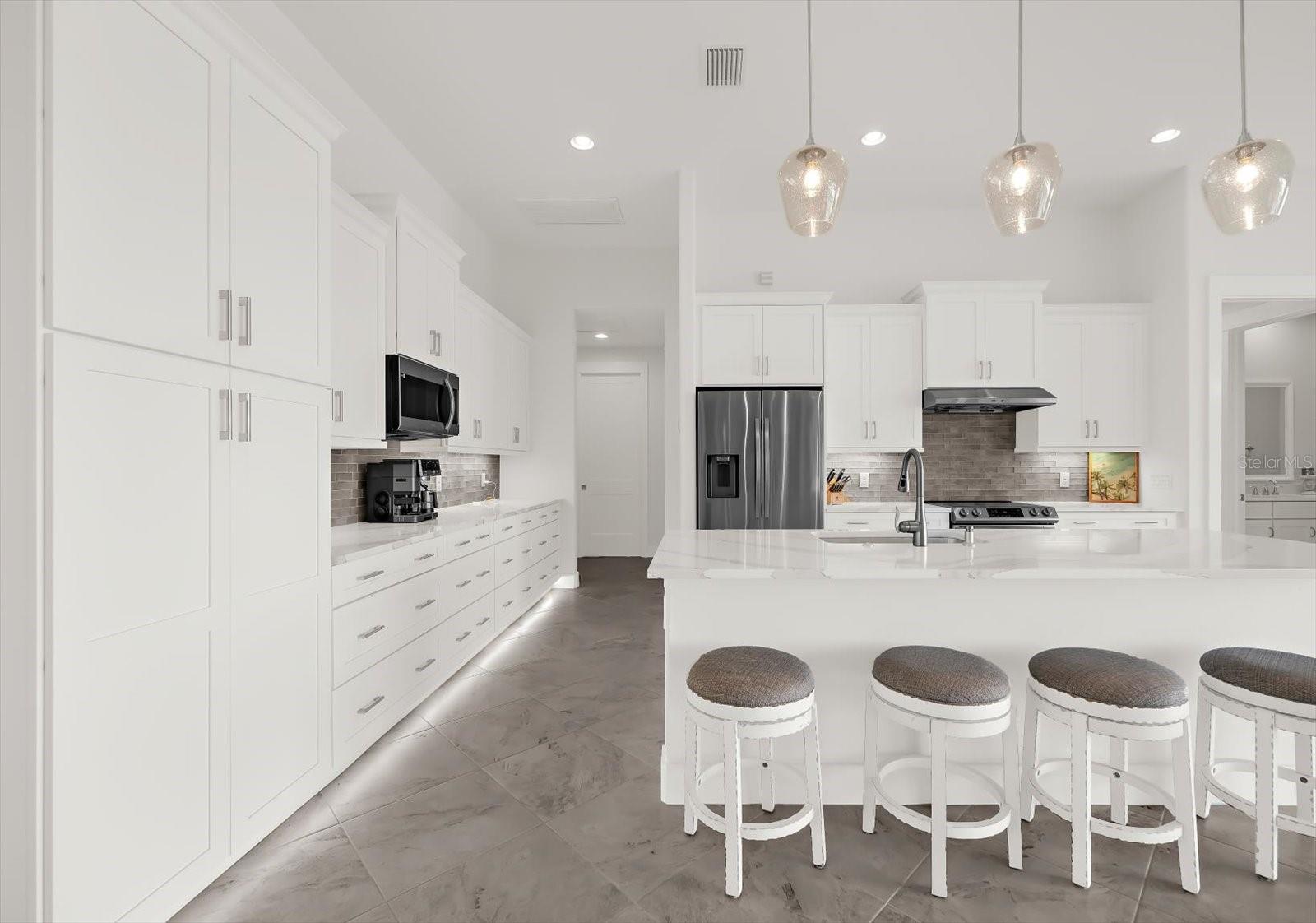 Image 11 of 57 For 15380 Alsask Circle