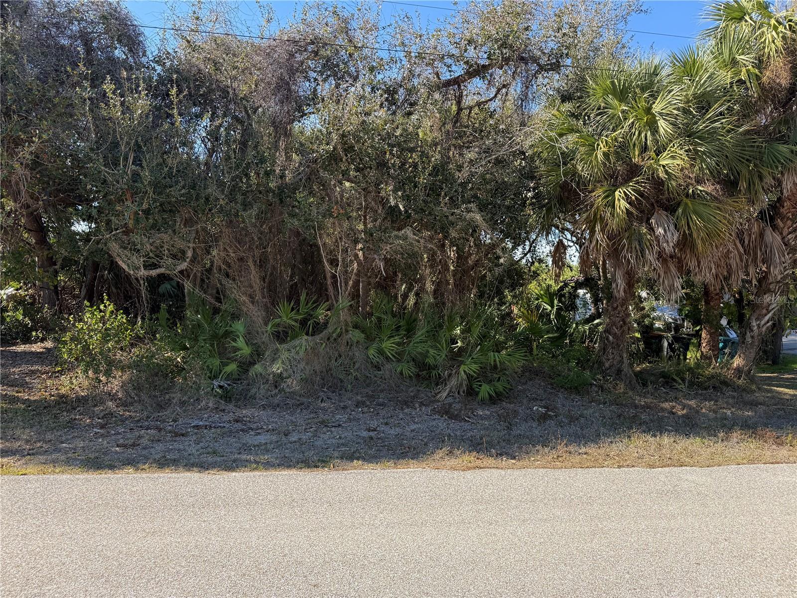 Image 3 of 4 For 3181 Jessica Terrace