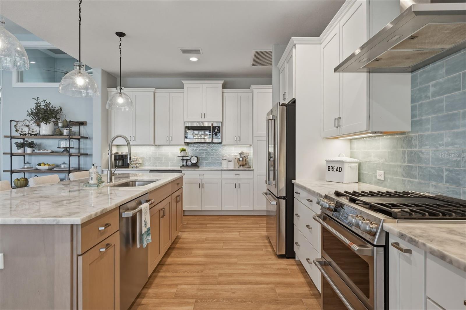 Image 23 of 96 For 9326 Panama Circle