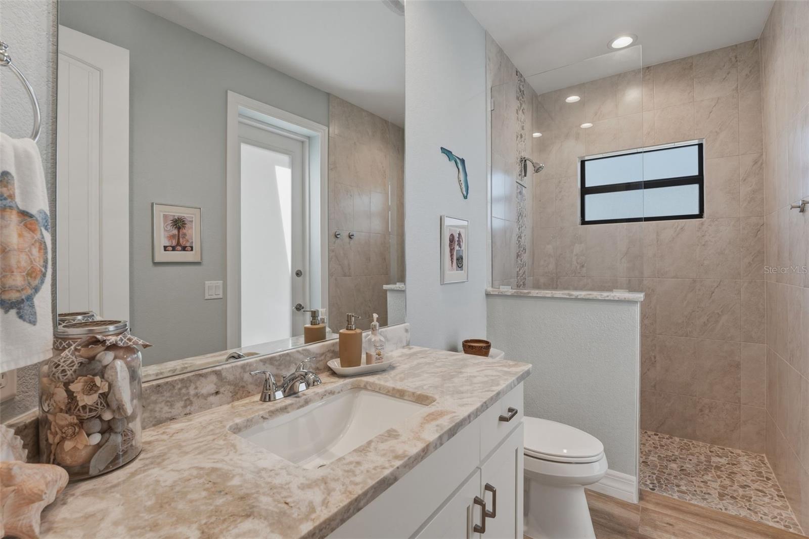 Image 33 of 96 For 9326 Panama Circle