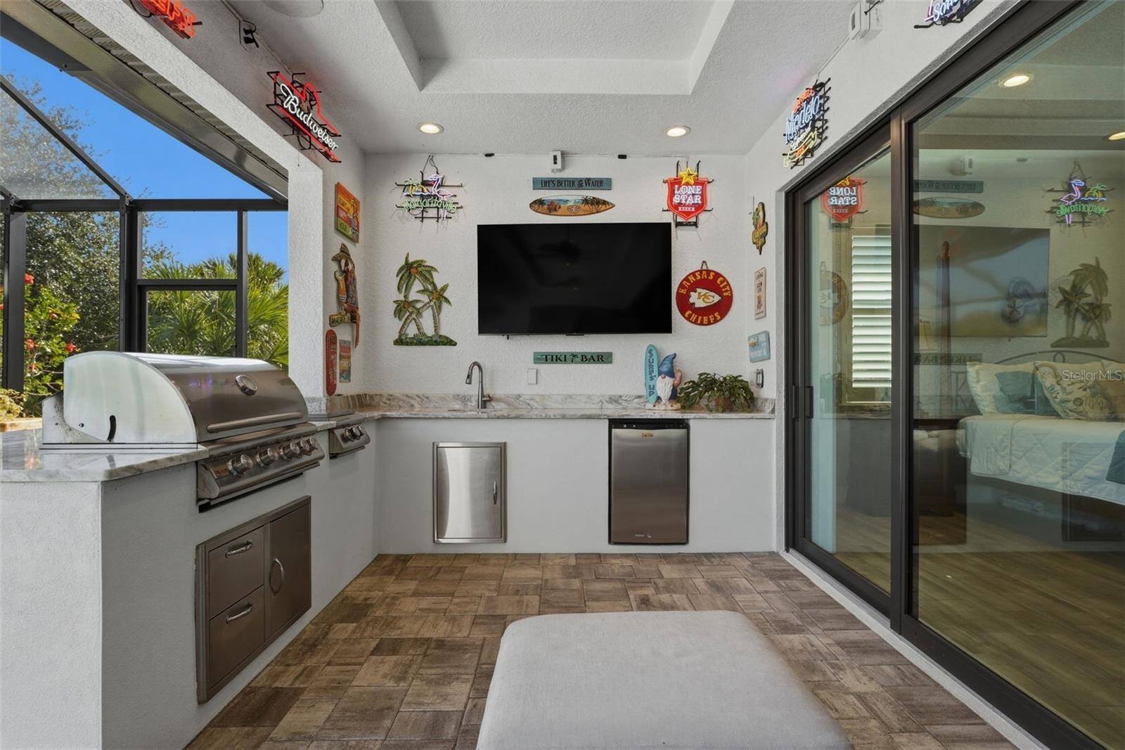 Image 42 of 96 For 9326 Panama Circle