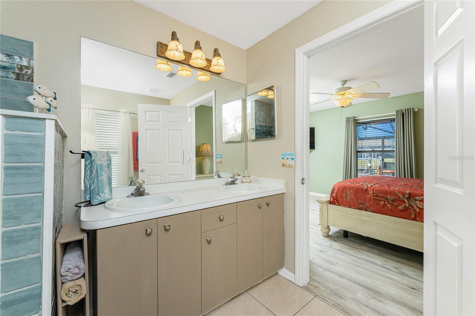 Image 29 of 71 For 9300 Miami Circle