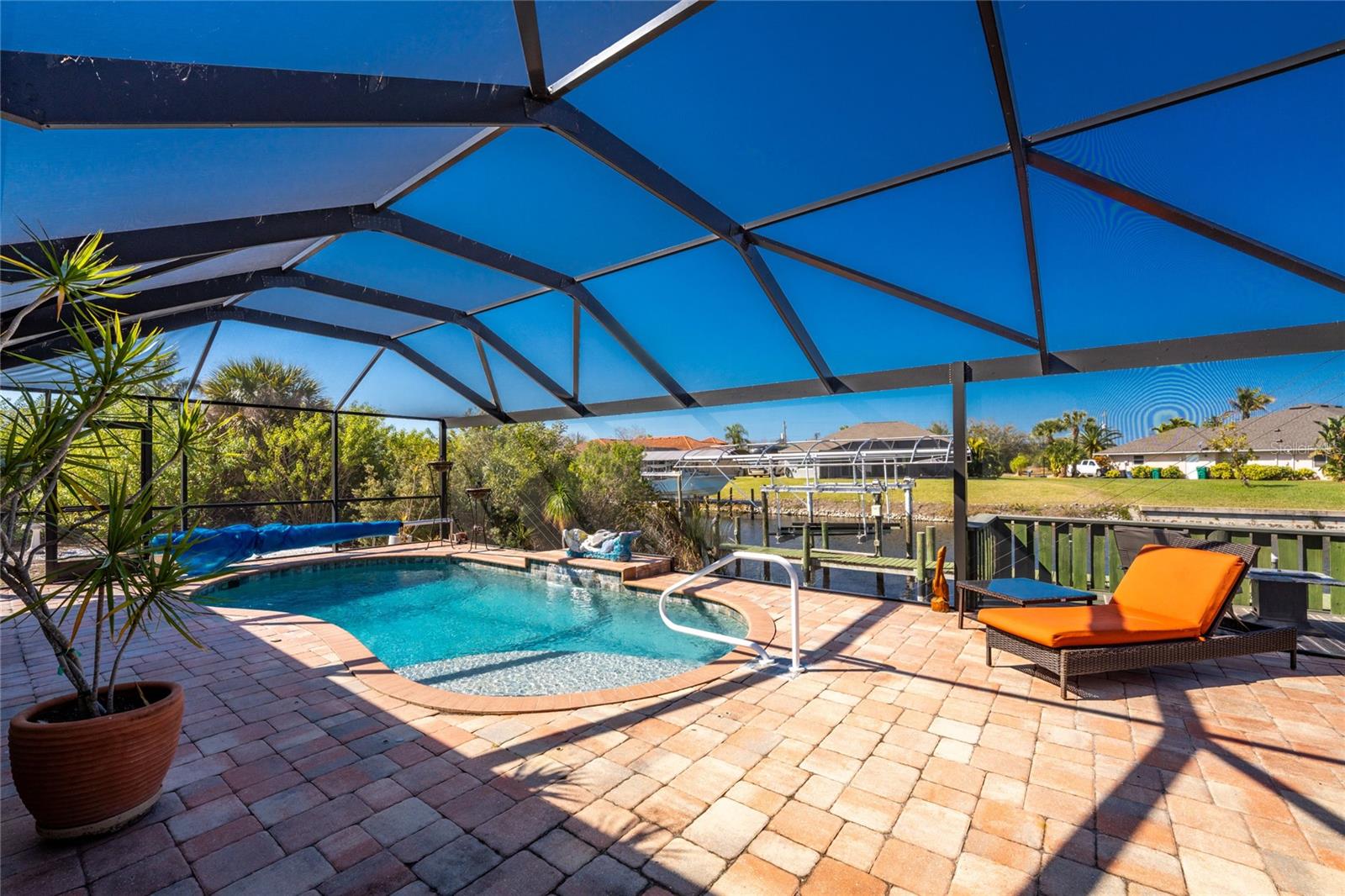 Image 38 of 71 For 9300 Miami Circle