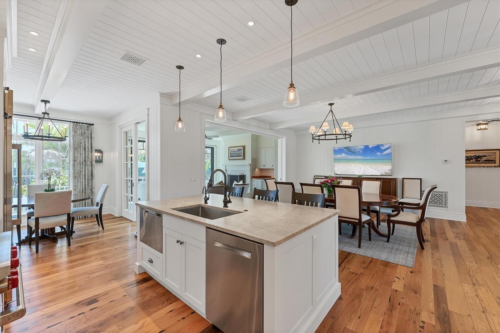 Image 12 of 72 For 150 1st Street E