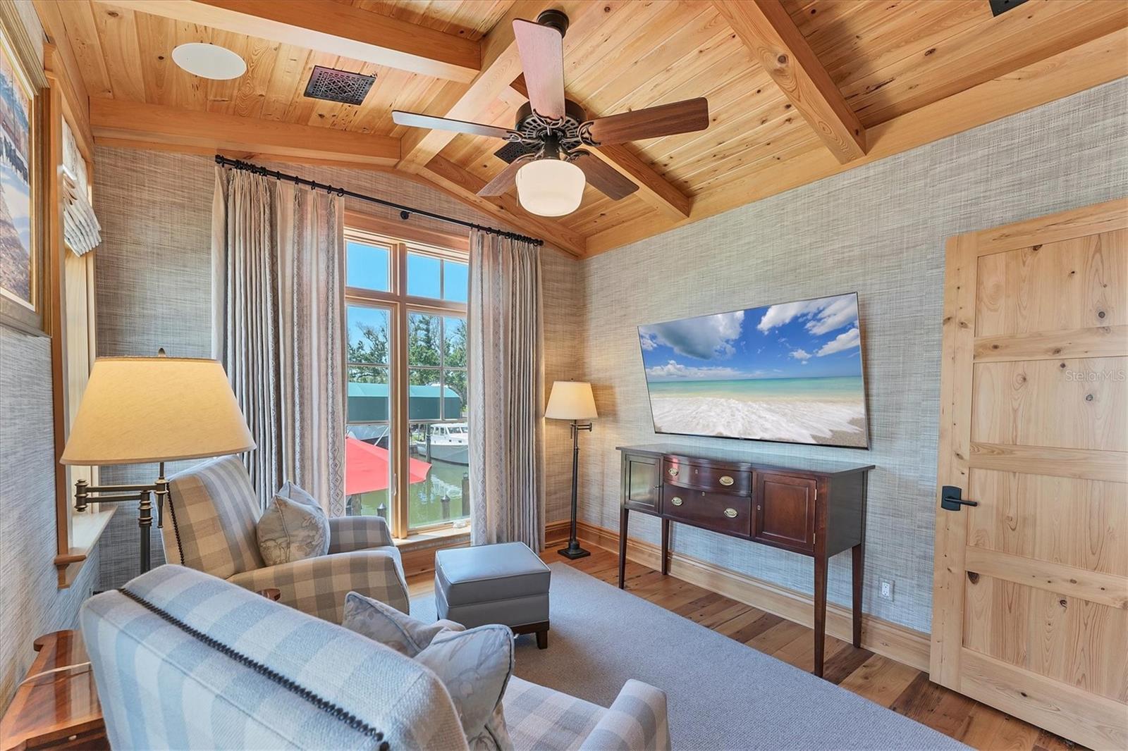 Image 23 of 72 For 150 1st Street E