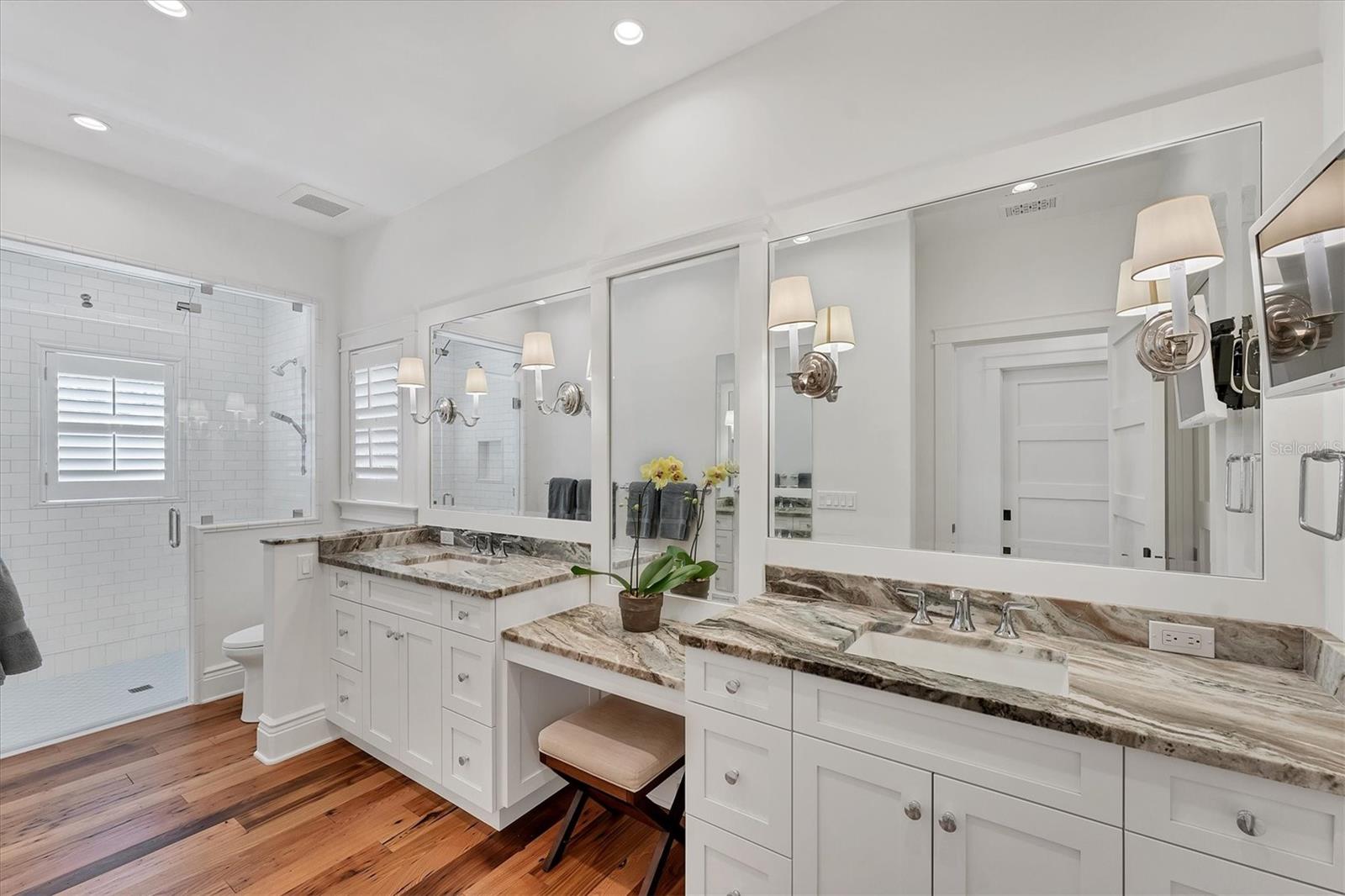 Image 28 of 72 For 150 1st Street E