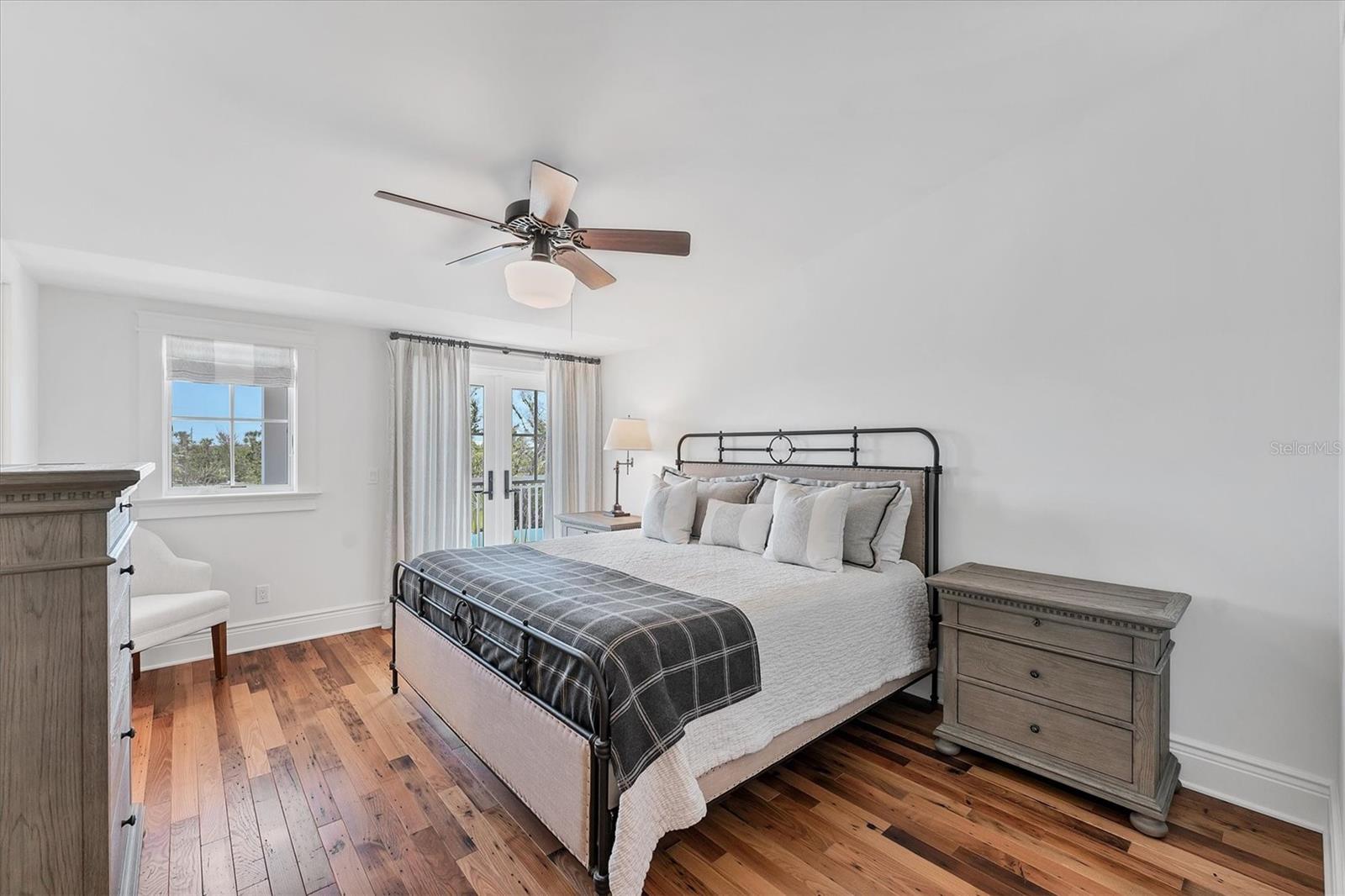 Image 34 of 72 For 150 1st Street E