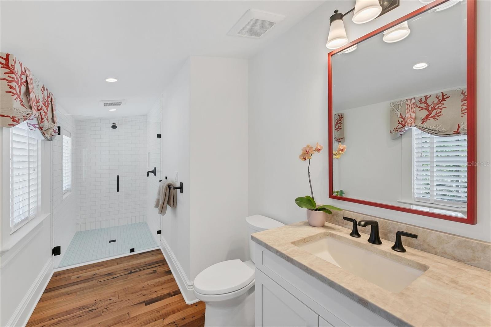 Image 41 of 72 For 150 1st Street E