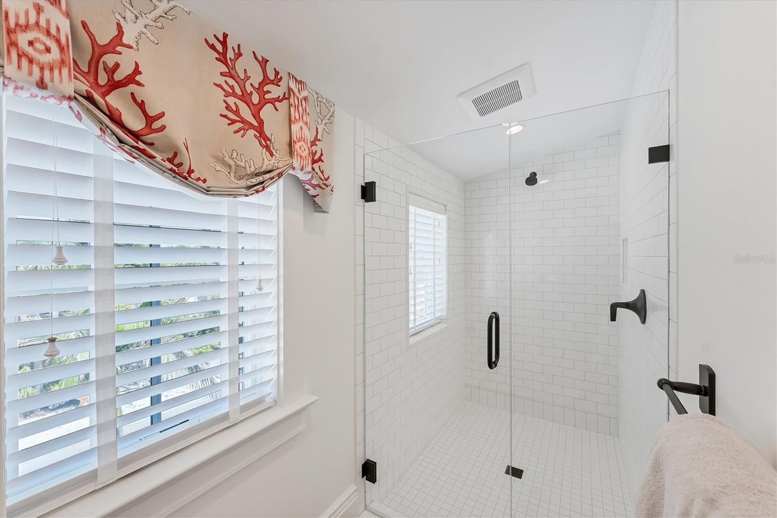 Image 42 of 72 For 150 1st Street E