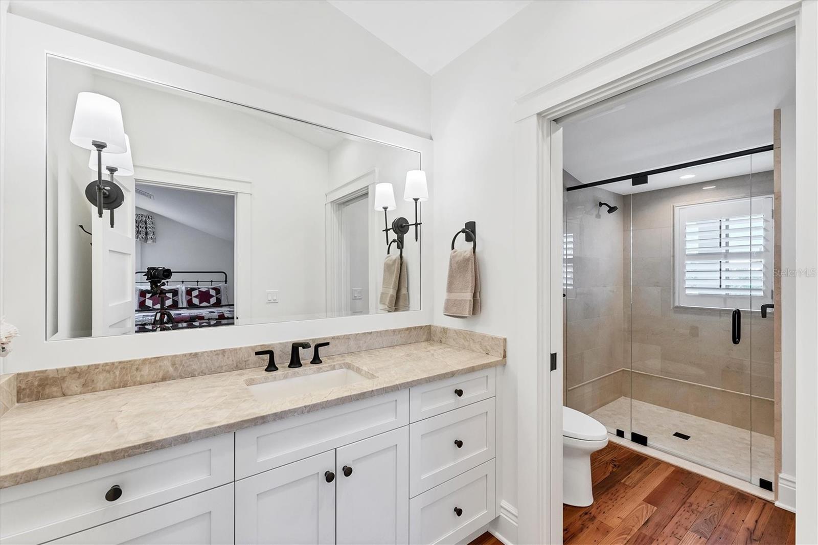 Image 45 of 72 For 150 1st Street E