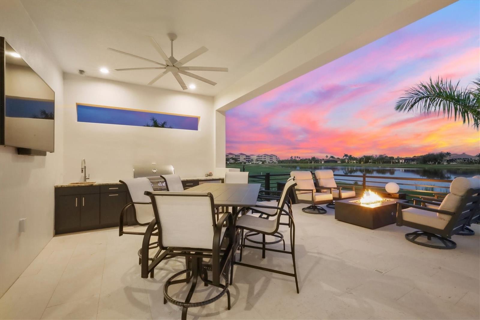 Image 9 of 70 For 4145 Cape Haze Drive