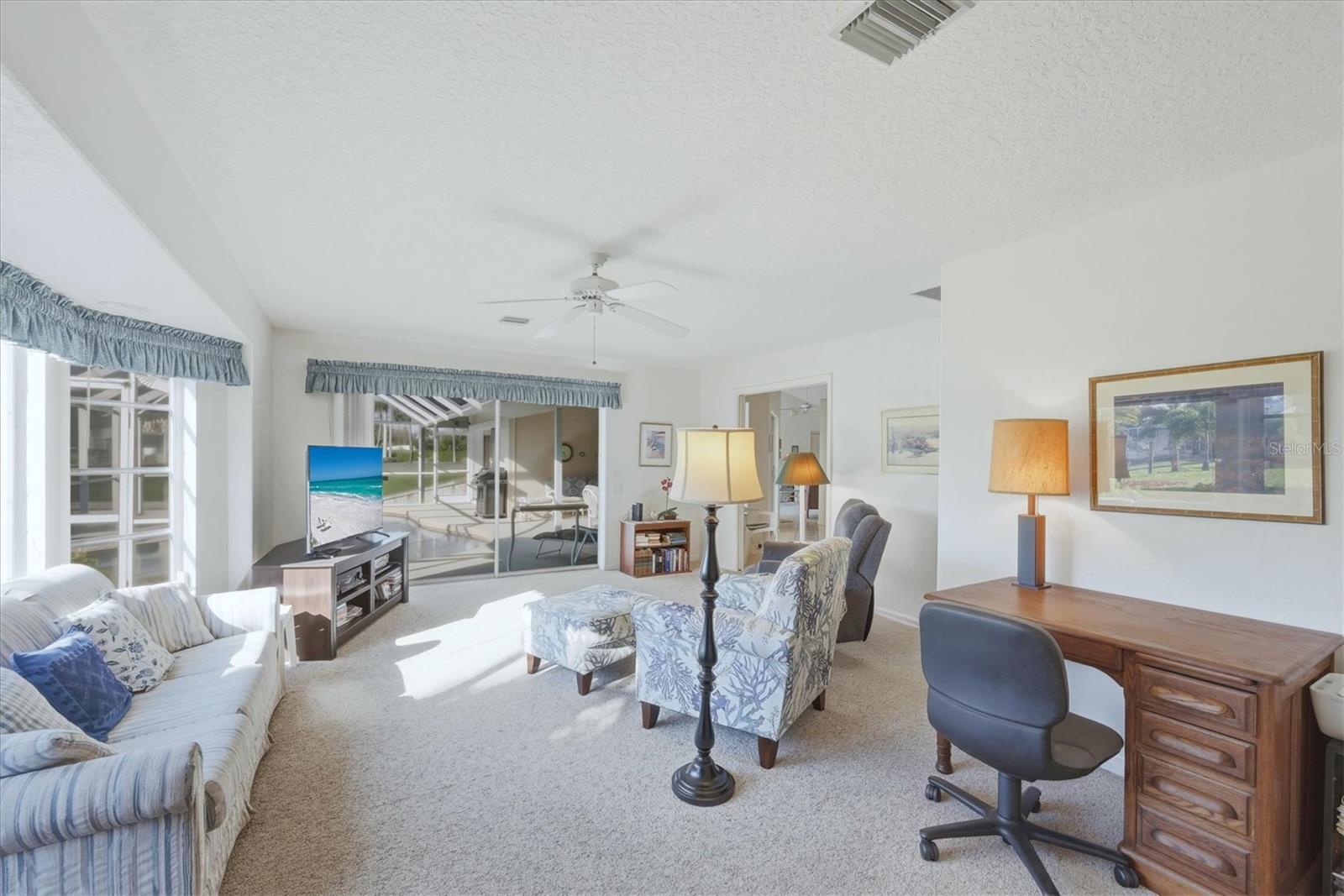 Image 14 of 44 For 157 Englewood Isles Parkway