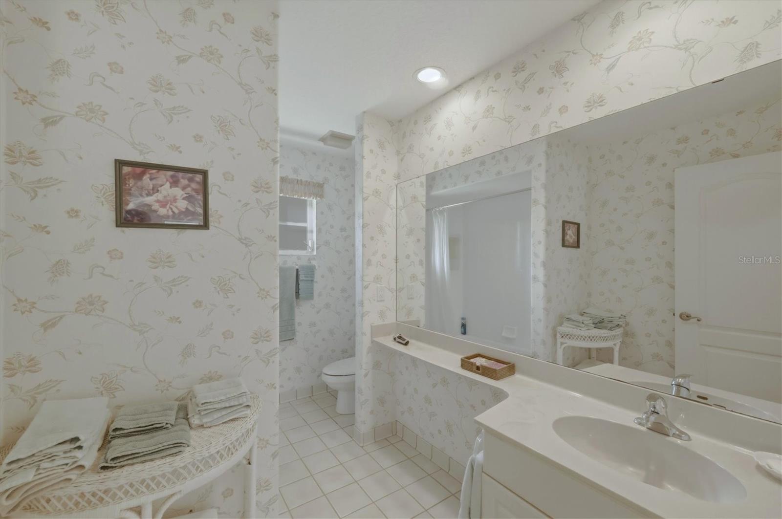 Image 28 of 44 For 157 Englewood Isles Parkway