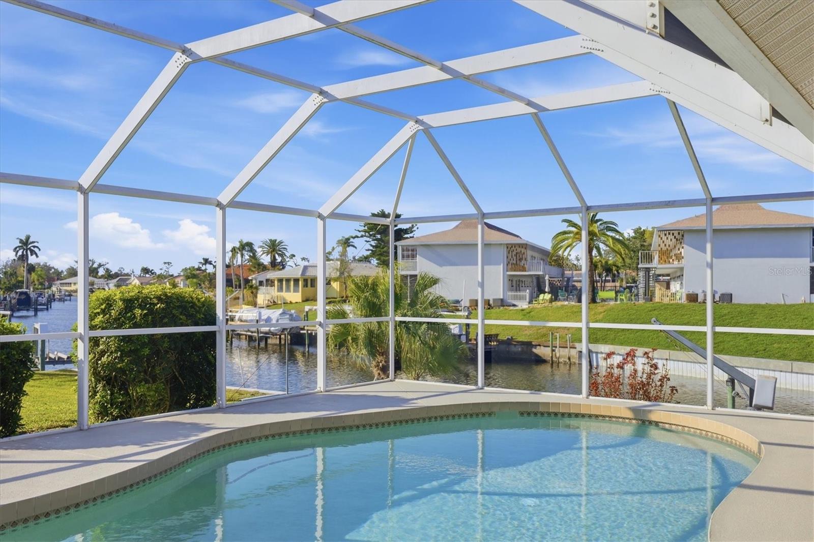 Image 34 of 44 For 157 Englewood Isles Parkway