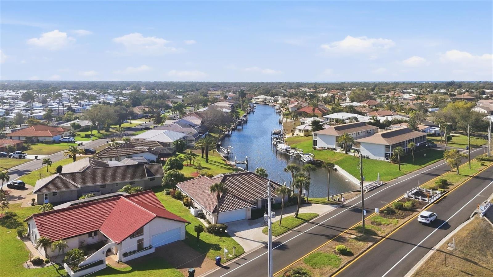 Image 4 of 44 For 157 Englewood Isles Parkway