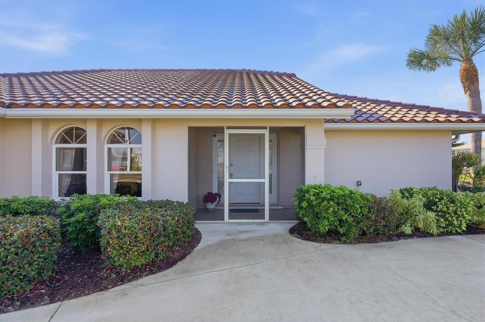 Image 8 of 44 For 157 Englewood Isles Parkway