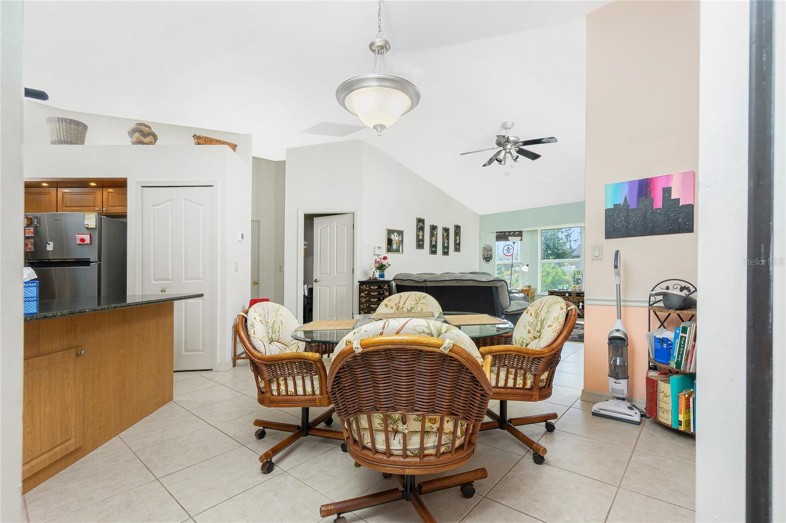 Image 18 of 80 For 1035 Adalia Terrace