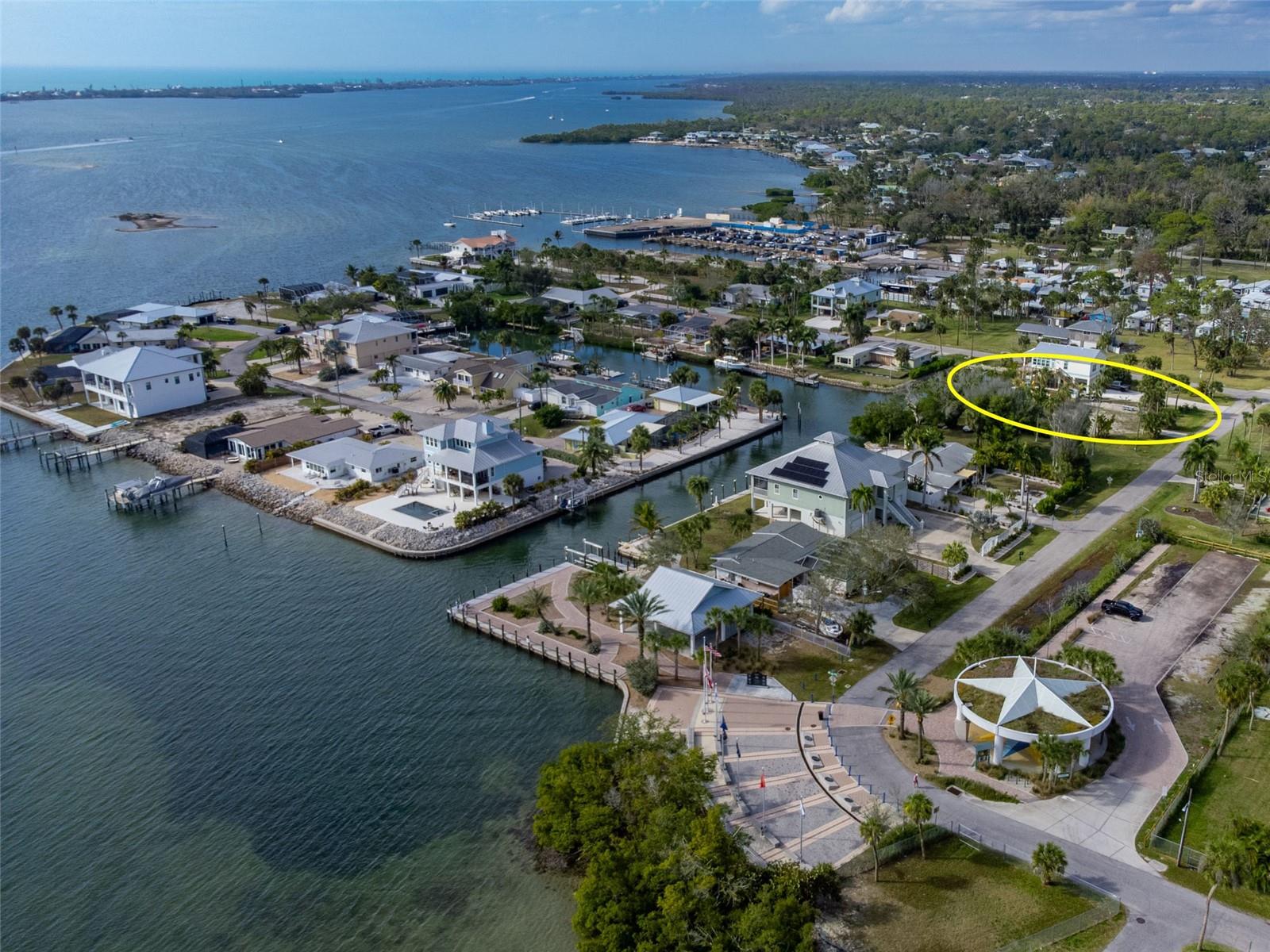 Image 18 of 51 For 46 Harbor Lane