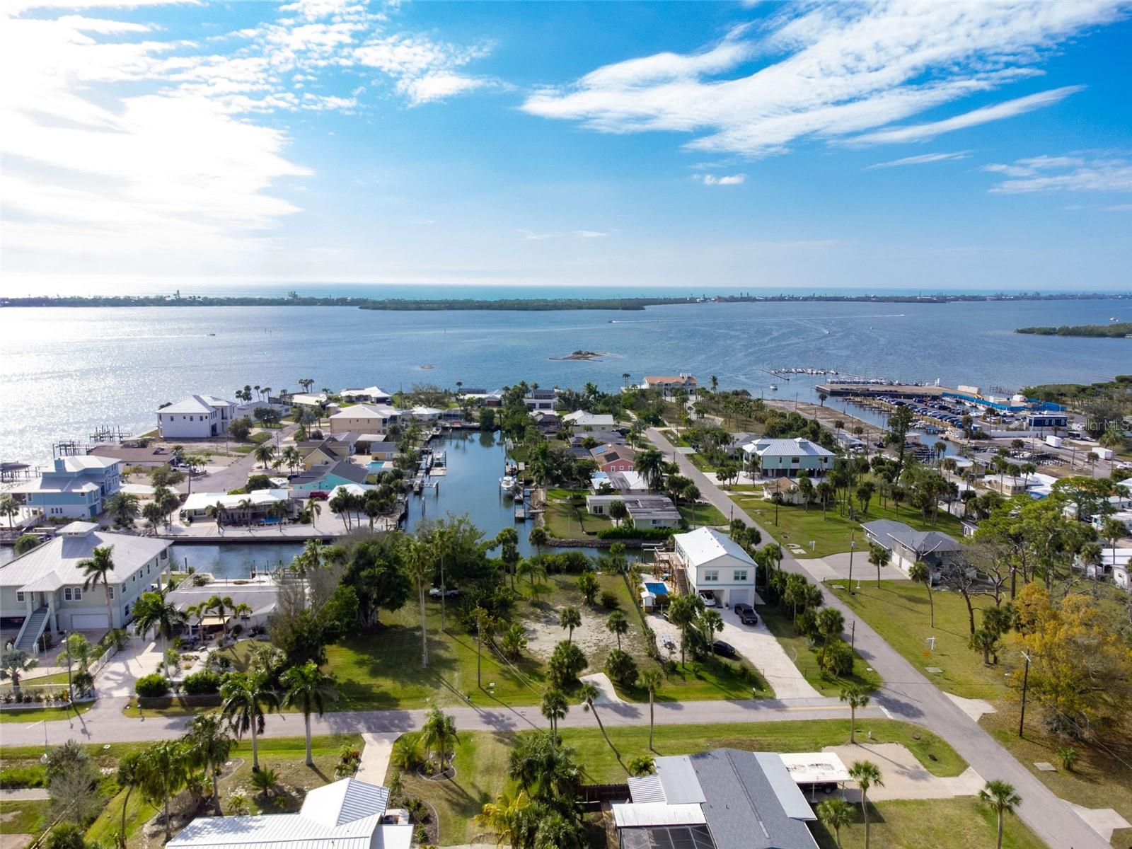 Image 25 of 51 For 46 Harbor Lane