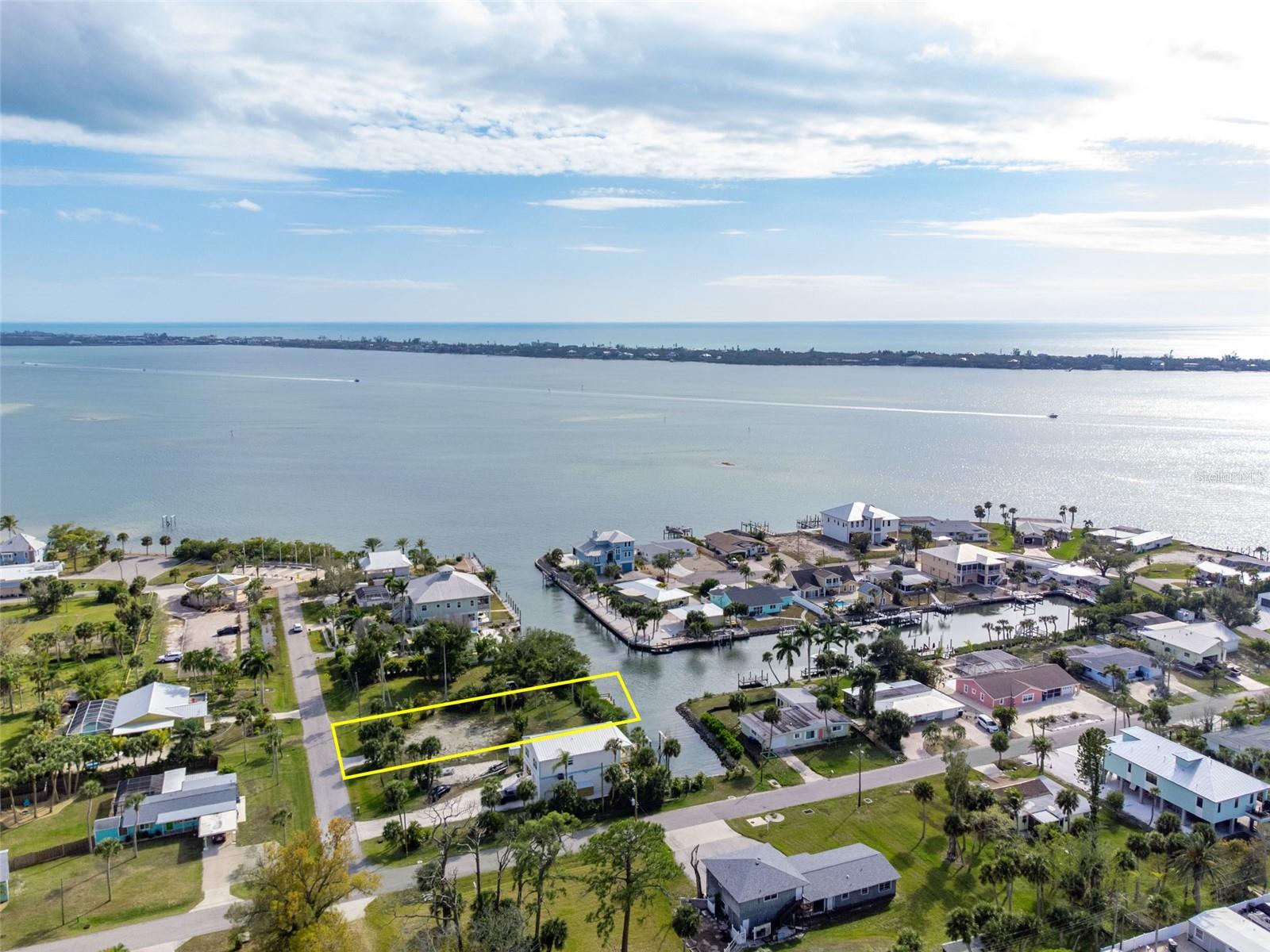 Image 4 of 51 For 46 Harbor Lane